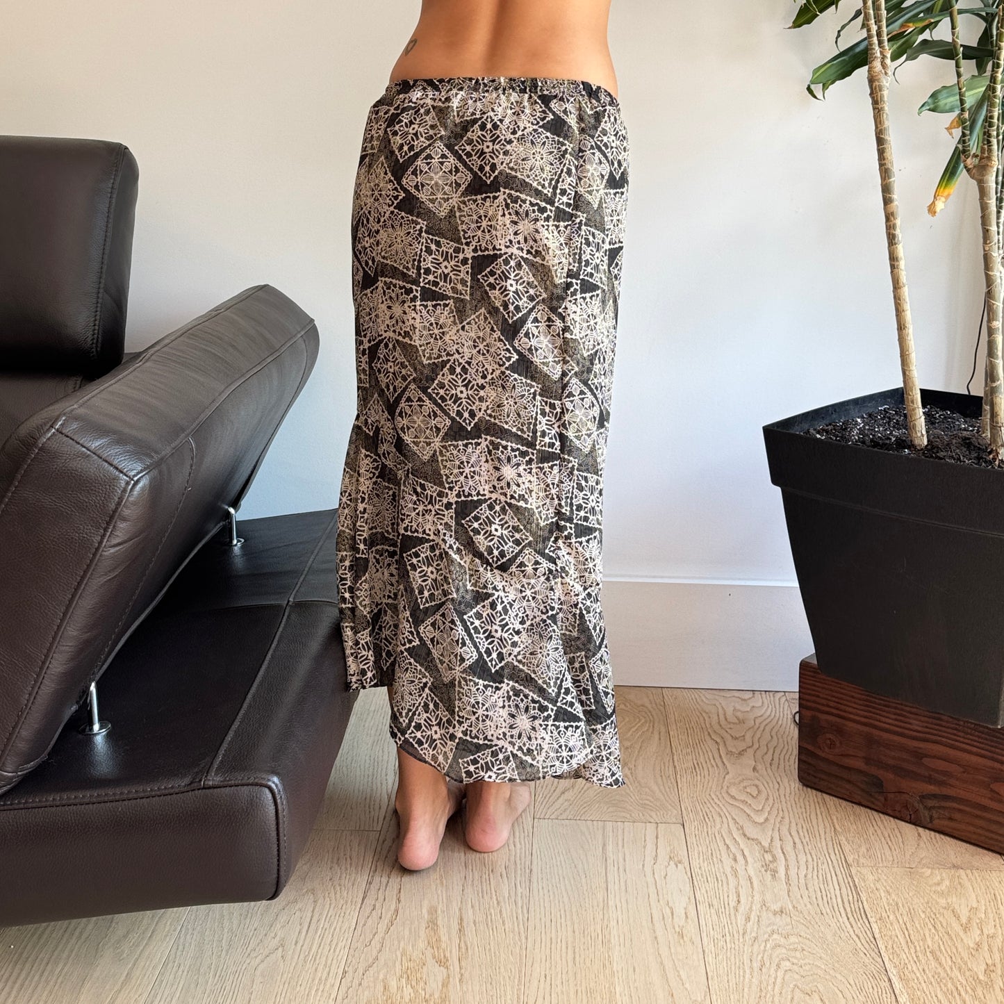 Black & Green Ruched Maxi Skirt