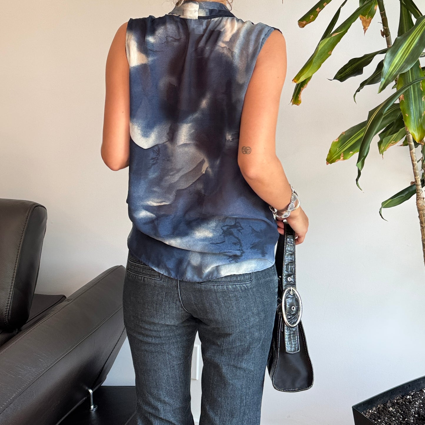 Blue & White Open Front Top