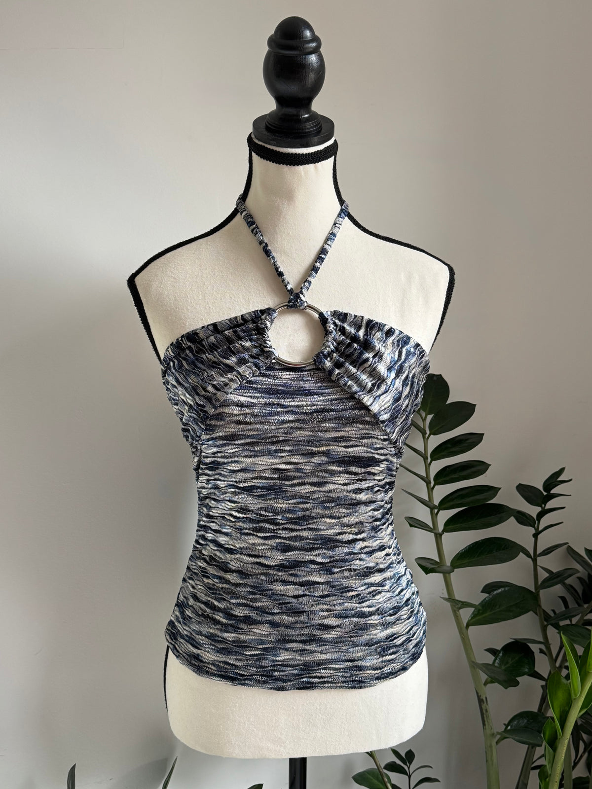 Calima in Icy Blue