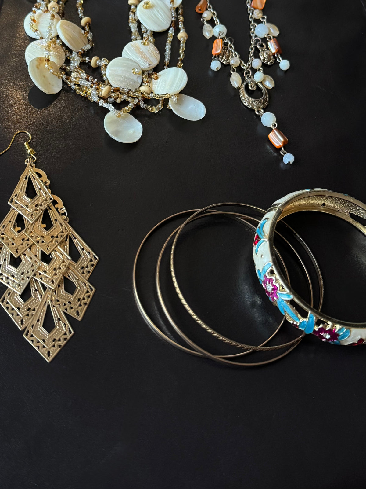 Gold & Shell Jewelry Set