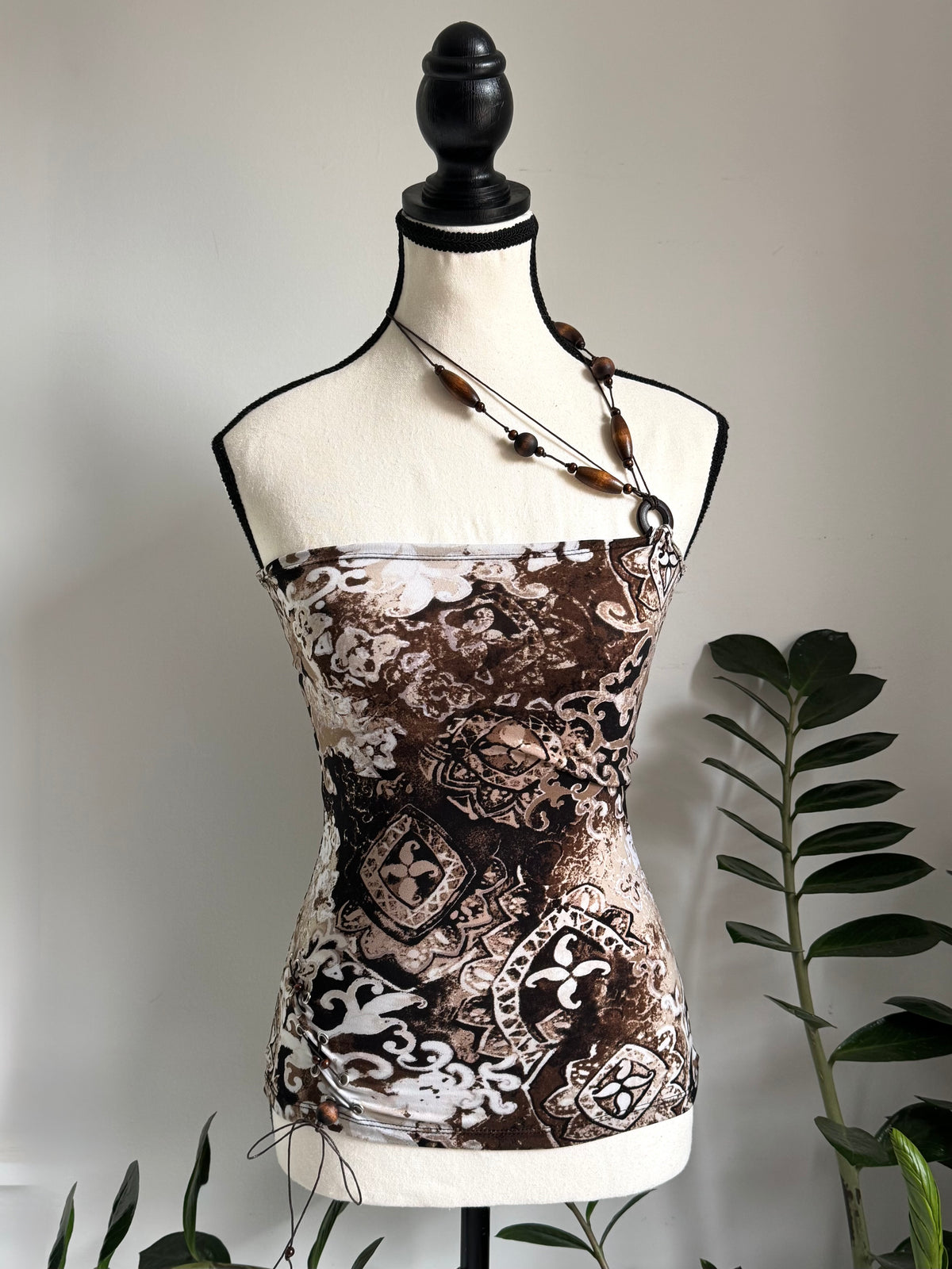 Breeze in Brown